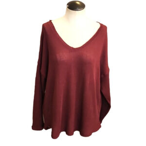 Womens For The Republic maroon v neck knit long sleeve top size Medium.